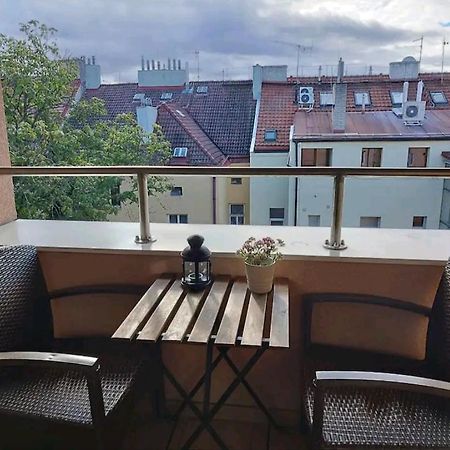 Cozy Rooftop With Balcony プラハ エクステリア 写真